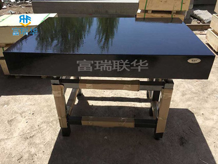 [大理石平臺(tái)知識(shí)]石材在清潔保養(yǎng)中需要注意哪些問(wèn)題？